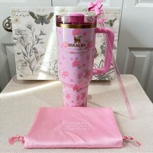 Stanley x Love Shack Fancy Pink Ibiza Sunset Quencher H2.0 40 oz Tumbler NIB
